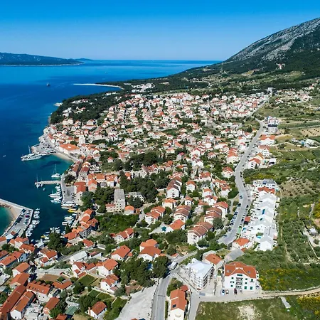 Aparthotel Azzurra Bol