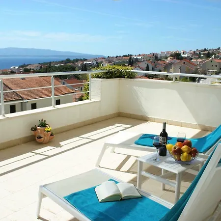 Aparthotel Azzurra Bol