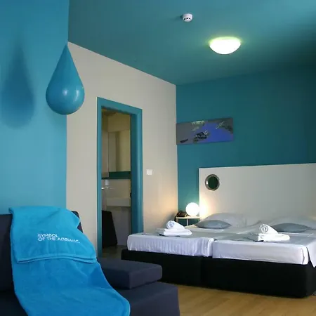 Azzurra 4* Bol