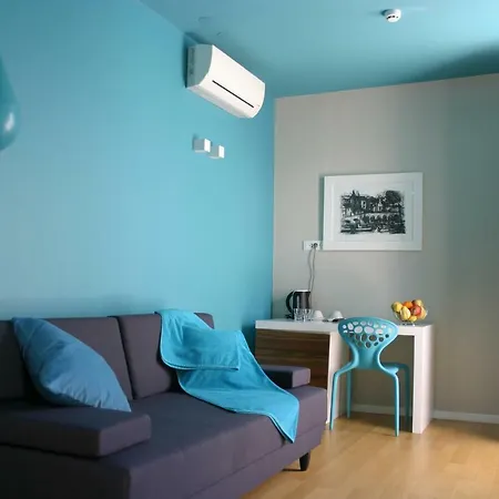 Aparthotel Azzurra 4*